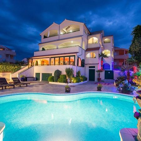 Apartments Marija Near Center Vodice Dış mekan fotoğraf
