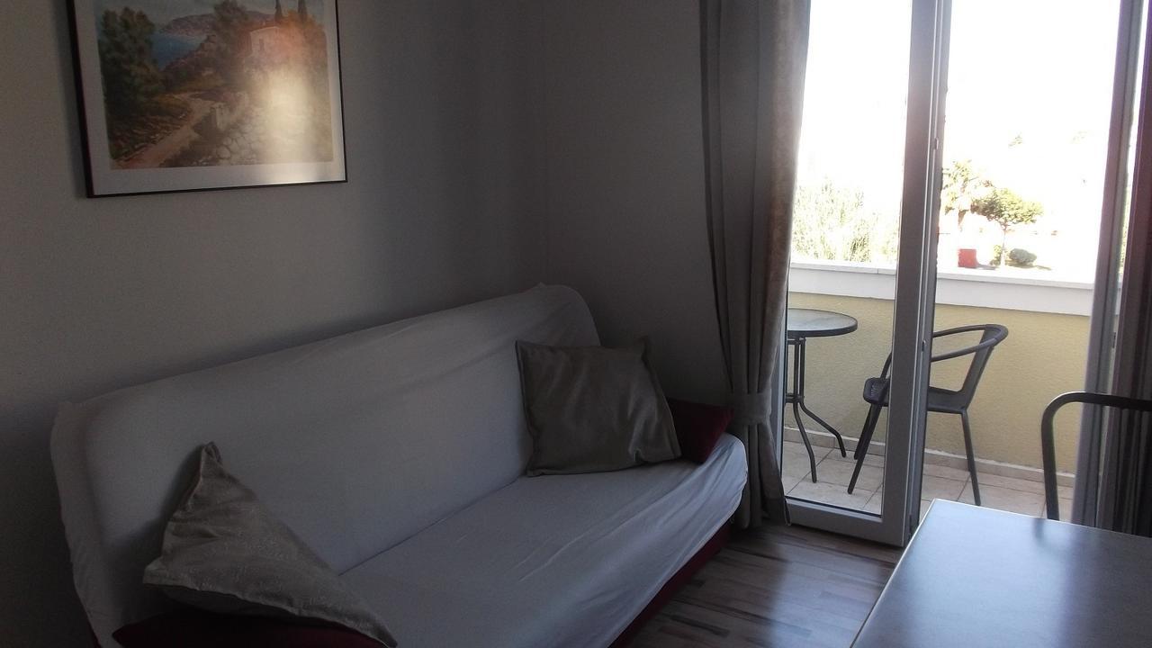 Apartments Marija Near Center Vodice Oda fotoğraf